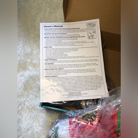 🍒Cherry Roller Skates - Circle Society girls 12-3 adjustable skates. NWT🍒 - Picture 11 of 14